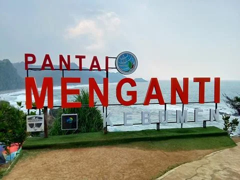 Central Java Indonesia 18 June 2024: landmark sign Menganti beach, Kebumen. 스톡 사진