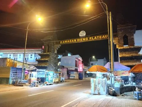 Central Java, Indonesia, 18 September 2026: The iconic stone entrance gate of th Stock-Fotos