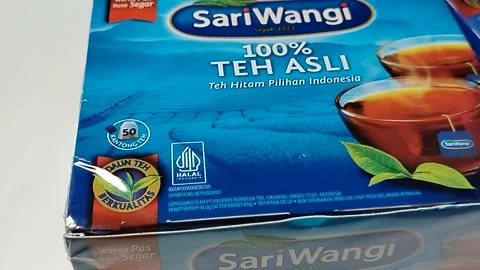 Central Java Indonesia 19 may 2026: Selected black tea by Sari Wangi in tea bag  Stock Footage 335191904