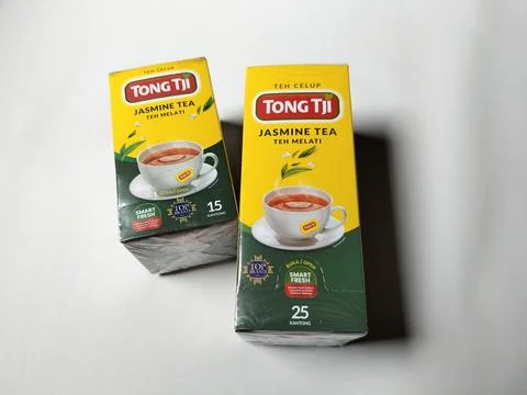 Central Java Indonesia 19 May 2026: Premium Tong Tji jasmine tea bags  Stock-Fotos