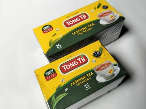 Central Java Indonesia 19 May 2026: Premium Tong Tji jasmine tea bags  Stock-Fotos