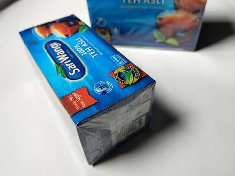 Central Java Indonesia 19 may 2026: Selected black tea by Sari Wangi in tea bag  Stock-Fotos