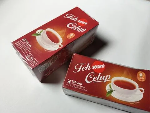Central Java Indonesia 19 May 2026: Sosro Black Tea Bags. Made from high-quality Foto stock