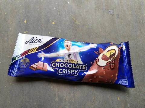 Central Java Indonesia 20 April 2026: Aice brand ice cream, affordable frozen sn Stock-Fotos