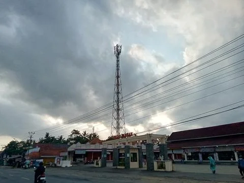 Central Java Indonesia 20 June 2024: the atmosphere of a Tambak Banyumas traditi Foto stock