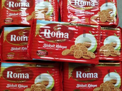 Central Java Indonesia 21 May 2026: Roma Coconut Biscuits. Foto stock
