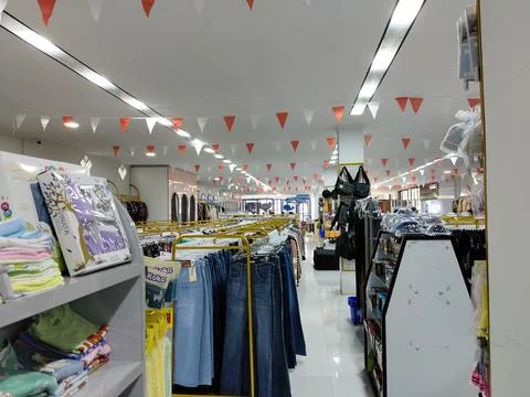 Central Java Indonesia 24 August 2026: Interior view of a local Indonesian cloth Stockfoto's