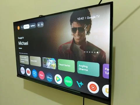 Central Java Indonesia 24 June 2026: Google TV Home is an Android-based Smart TV 스톡 사진