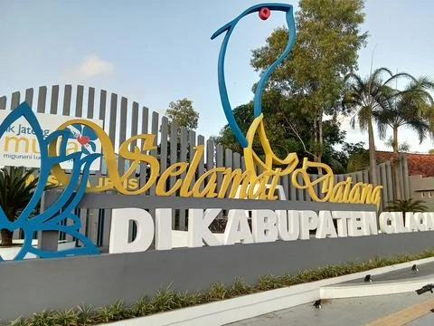 Central Java Indonesia 26 June 2024: Welcome Monument at Jetis Tourism Village,  Stockfoto's