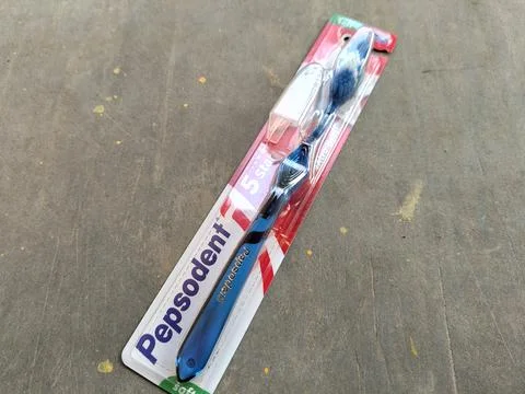 Central Java, Indonesia, 26 September 2026: A brand new Pepsodent 5 Star  Stock-Fotos