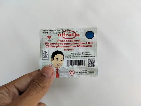 Central Java Indonesia 27 July 2026: Close-up of a limited over-the-counter medi Stock-Fotos