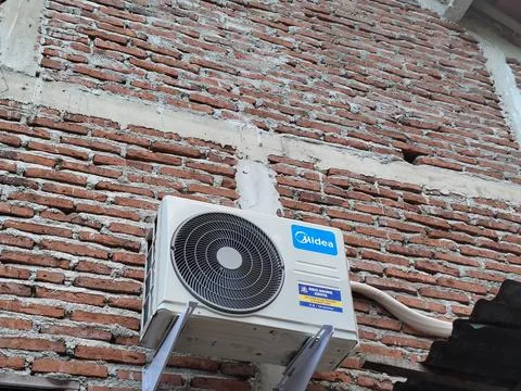 Central Java Indonesia 27 May 2026: Outdoor air conditioner condenser unit in  Stock Photos