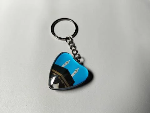 Central Java Indonesia 28 June 2026: Hajj and Umrah souvenir keychain. Stock-Fotos