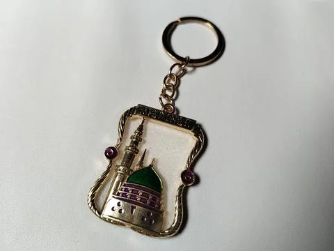 Central Java Indonesia 28 June 2026: Hajj and Umrah souvenir keychain. Stock-Fotos