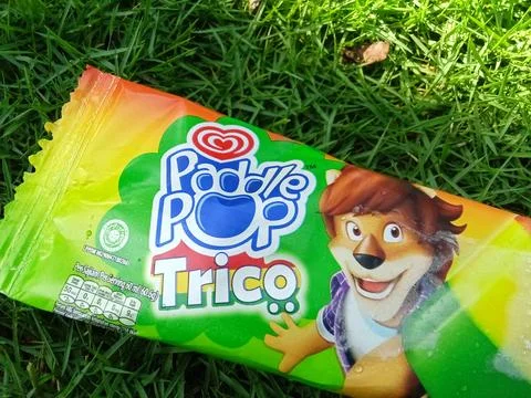 Central Java Indonesia 3 may 2024: paddle pop trico ice cream Фото