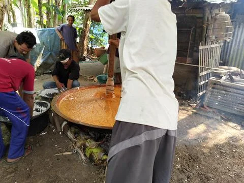 Central Java Indonesia 4 June 2026: Villagers work together to make traditional Stock Photos