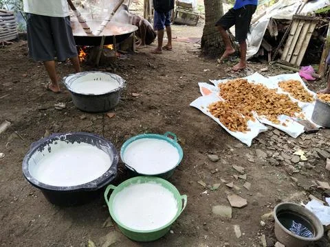 Central Java Indonesia 4 June 2026: Villagers work together to make traditional Stock Photos