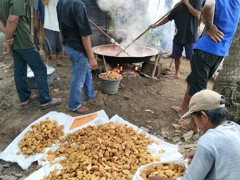 Central Java Indonesia 4 June 2026: Villagers work together to make traditional Stock Photos