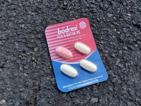 Central Java Indonesia 4 October 2024: BODREX FLU &amp; COUGH WITHOUT THUD PE  Фото