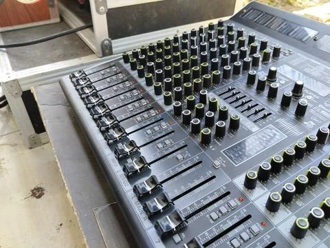 Central Java Indonesia 5 September 2026: Pro mixer control panel Stock-Fotos
