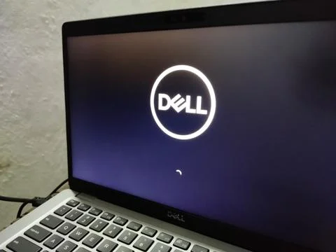Central Java Indonesia 7 July 2026: A laptop at night with a glowing display  库存照片