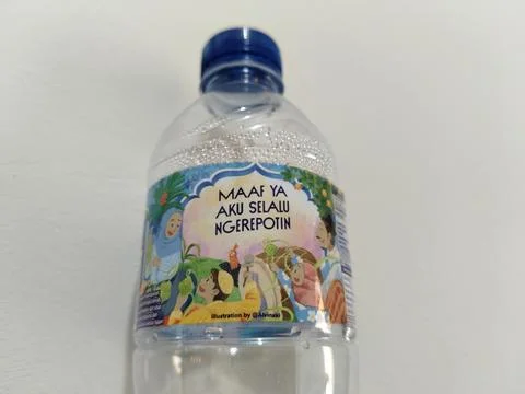 Central Java Indonesia 8 July 2026: Editorial image featuring an AQUA water Stock-Fotos