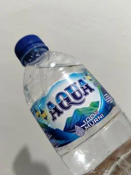 Central Java Indonesia 8 July 2026: Editorial image featuring an AQUA water Stock-Fotos