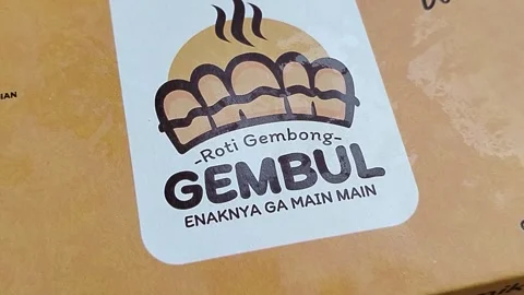 Central Java Indonesia April 12, 2026: Roti Gembong Gembul is a popular bakery b Video stock 333503623