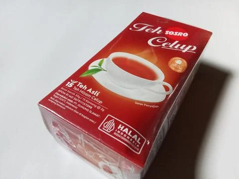 Central Java Indonesia April 4, 2025: Sosro tea bags Фото