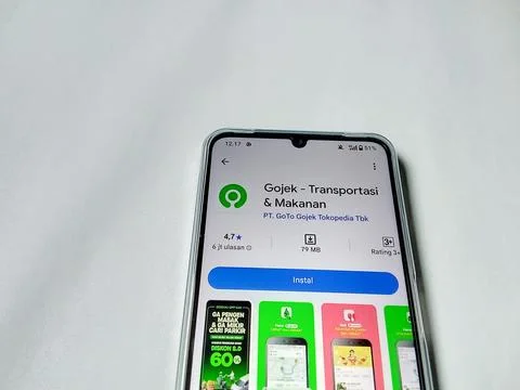Central Java Indonesia August 14, 2025: gojek app on google play. Photos