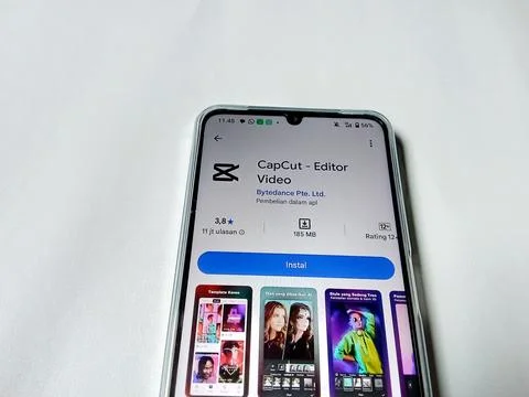 Central Java Indonesia August 14, 2025: Capcut app on google play. Фото