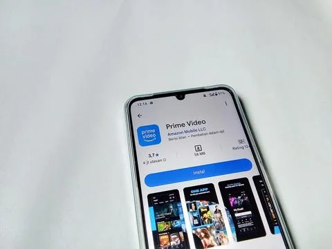 Central Java Indonesia August 14, 2025: Prime Video app on google play. Fotos de archivo