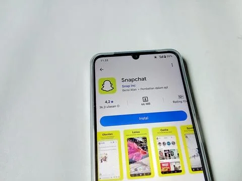 Central Java Indonesia August 14, 2025 Snapchat social media app on google play. 스톡 사진