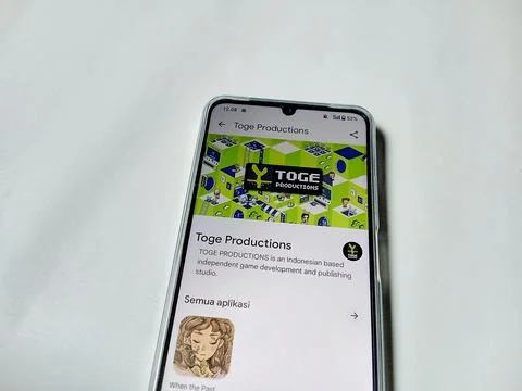 Central Java Indonesia August 14, 2025: When the past was around game on google  Фото