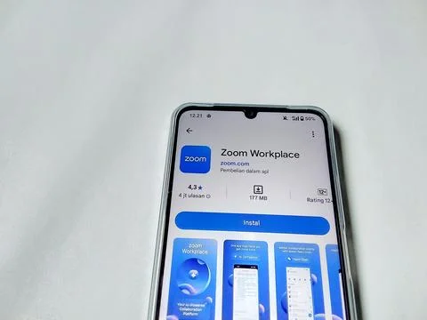Central Java Indonesia August 14, 2025:  Zoom workplace app on google play. Photos