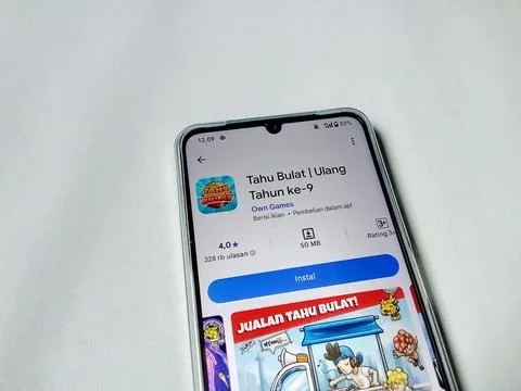 Central Java Indonesia August 14, 2025: Tahu bulat game on google  Stock Photos