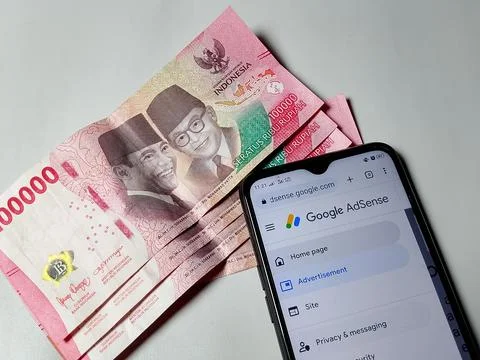 Central Java Indonesia August 14, 2025: google adsense make money online  Stock Photos
