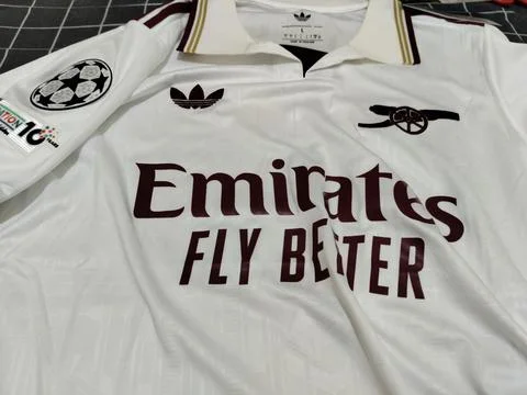 Central Java, Indonesia, August 16, 2026: An authentic Arsenal Football Club  Stock-Fotos