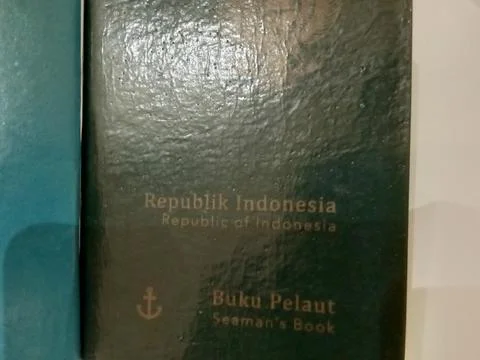 Central Java Indonesia December 5, 2025: Indonesian Seaman's Book Stockfoto's