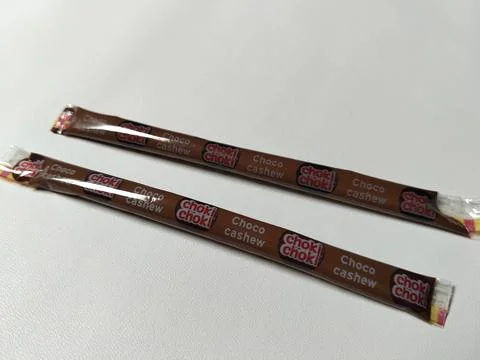 Central Java Indonesia February 15, 2026: Choki Choki chocolate snacks. Stockfoto's