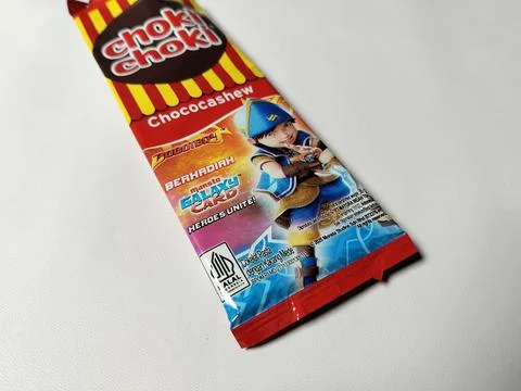 Central Java Indonesia February 15, 2026: Choki Choki monsta Galaxy Card Stock-Fotos