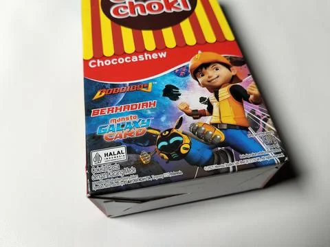 Central Java Indonesia February 15, 2026: Choki Choki monsta Galaxy Card Stock-Fotos