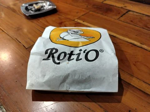 Central Java Indonesia February 5, 2026: Roti'O food and beverage outlet. Fotos de archivo
