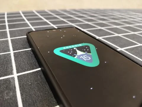 Central Java Indonesia January 14, 2026: Android 15 (codenamed "Vanilla Ice Crea Foto stock