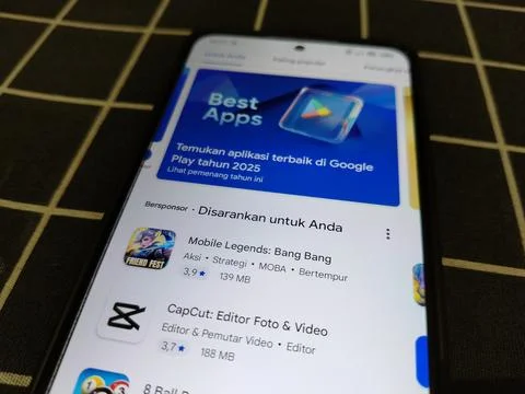 Central Java Indonesia January 14, 2026: Some smartphone applications Stockfoto's