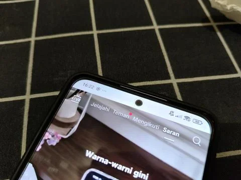 Central Java Indonesia January 14, 2026: Closeup of the TikTok application  Stockfoto's