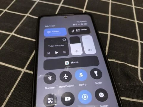 Central Java Indonesia January 14, 2026: Control center display on android. 스톡 사진