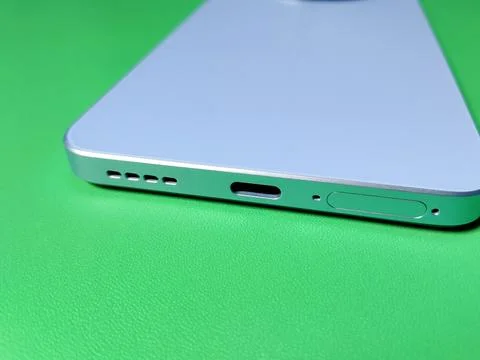 Central Java Indonesia January 30, 2026: Bottom view of the smartphone, speaker, Stock-Fotos