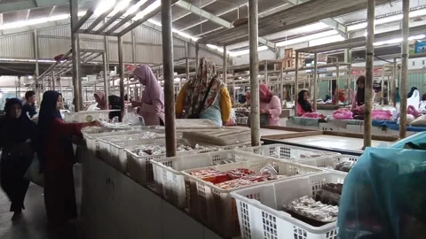 Central Java Indonesia June 1, 2025: buying and selling atmosphere  Stock Footage 310740466