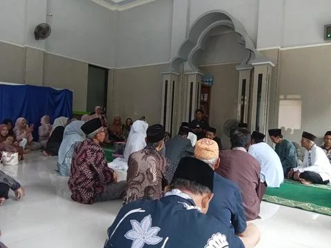 Central Java Indonesia June 1, 2025: Wedding in the prayer room, Mushola. Foto stock